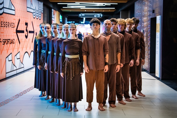 «Dzirnas» atklāj Starptautisko Baltijas baleta festivālu ar fragmentu no «Indulis un Ārija. Dzirnām 40.»  «Dzirnas» atklāj Starptautisko Baltijas baleta festivālu ar fragmentu no «Indulis un Ārija. Dzirnām 40.» 380716