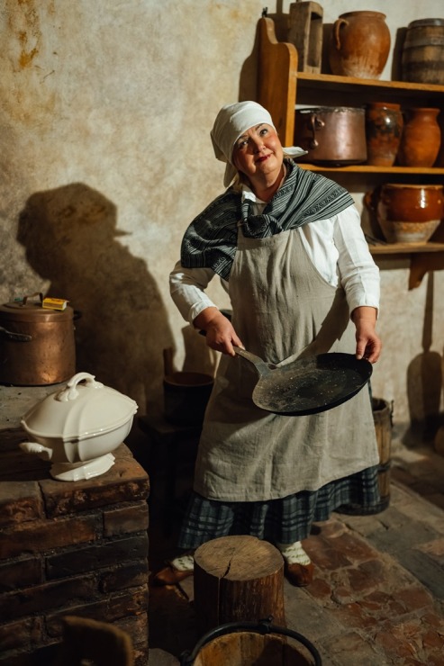 Tā dzīro Leģendu naktī Turaidā  Tā dzīro Leģendu naktī Turaidā 380736