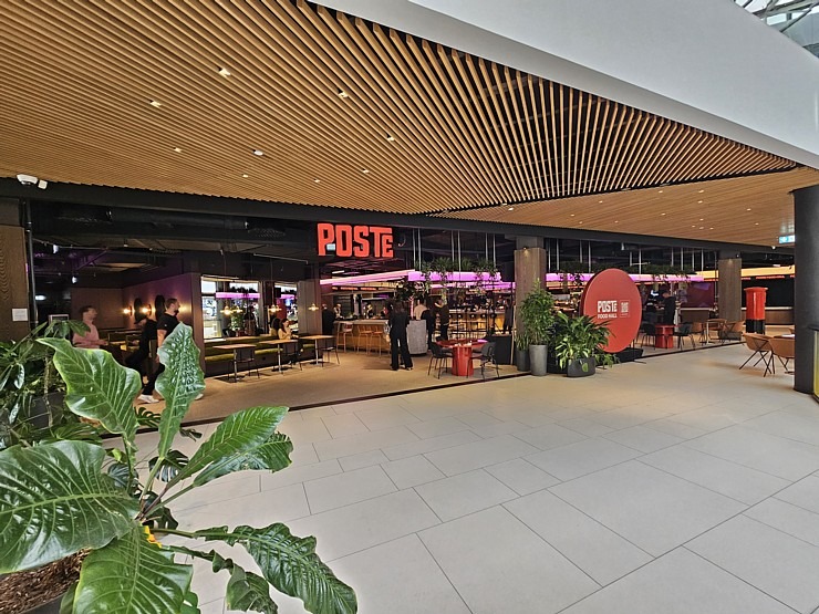 Tiek atklāta ēdināšanas zona « POSTe food hall » tirdzniecības centrā « Origo » 380833