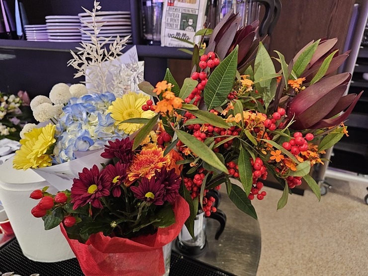 Tiek atklāta ēdināšanas zona « POSTe food hall » tirdzniecības centrā « Origo » 380839