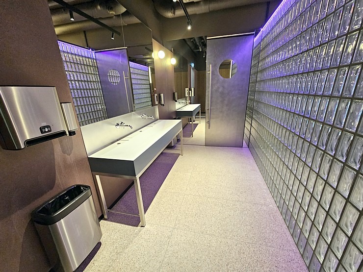 Tiek atklāta ēdināšanas zona « POSTe food hall » tirdzniecības centrā « Origo » 380812