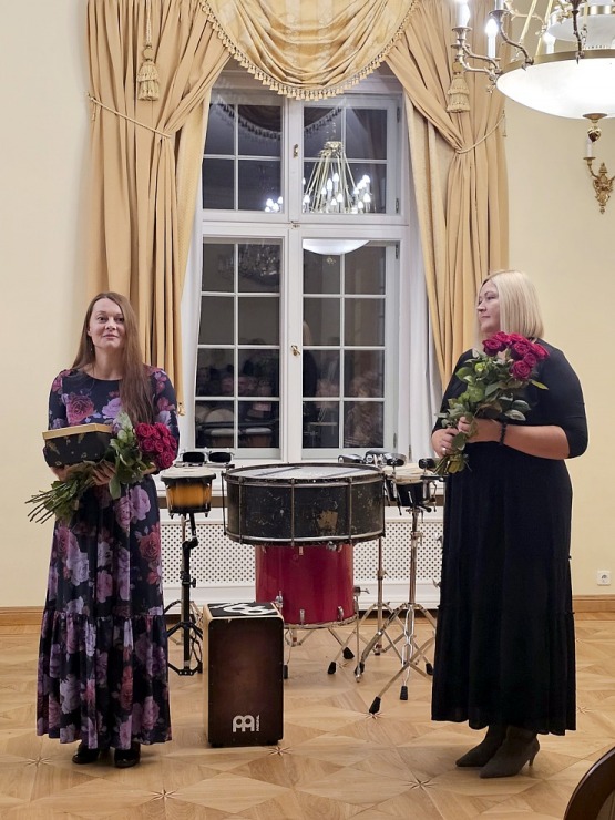 Latvijas Piļu un muižu asociācija svin 25 gadu jubileju Mālpils muižā 380903