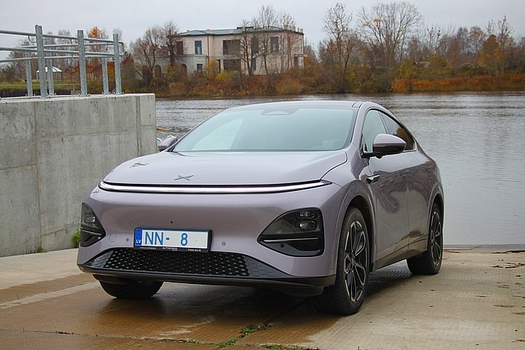 Apceļojam Latviju ar 486 zirgspēku jaudīgo « Xpeng G6 » no auto centra «Autobrava» 381022