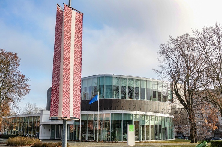 Ventspils patriotiskās noskaņās gaida svētkus 381082