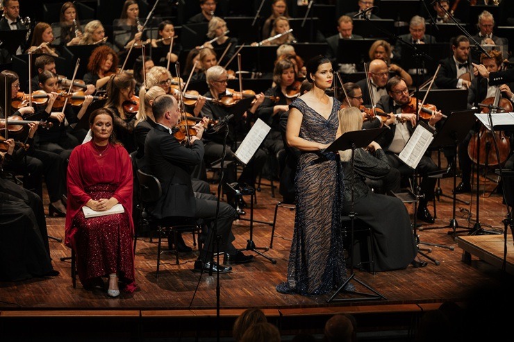 Ar vērienu svin koncertzāles «Lielais Dzintars» 10 gadu dzimšanas dienu 381136