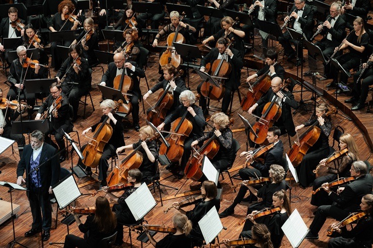 Ar vērienu svin koncertzāles «Lielais Dzintars» 10 gadu dzimšanas dienu 381128