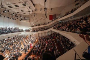 Ar vērienu svin koncertzāles «Lielais Dzintars» 10 gadu dzimšanas dienu 1