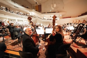 Ar vērienu svin koncertzāles «Lielais Dzintars» 10 gadu dzimšanas dienu 6