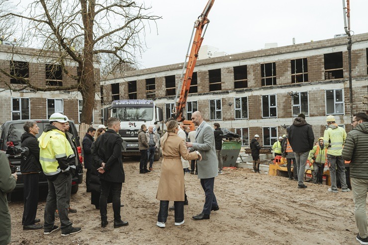 Spāru svētki nosvinēti. Pārdaugavā top jauna studentu viesnīca 381193