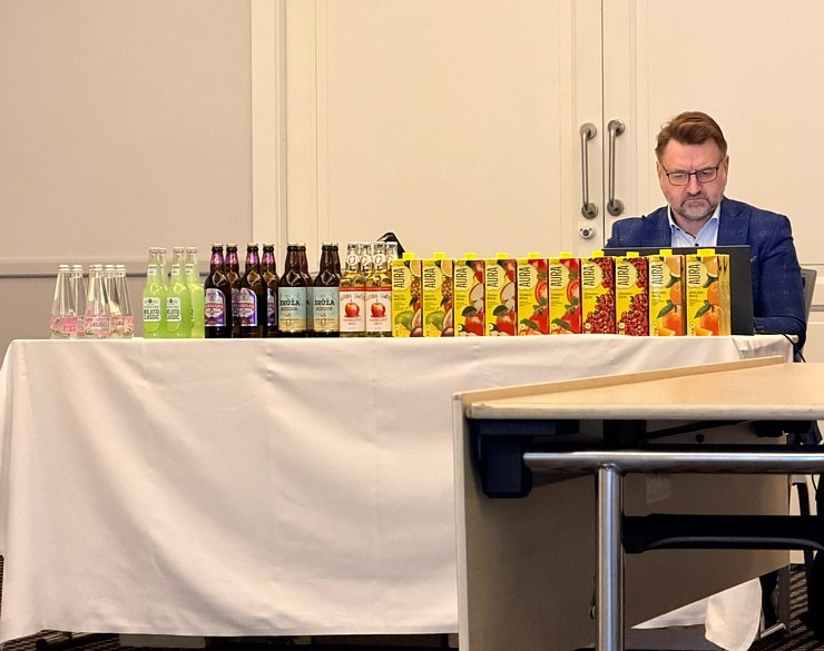 Latvijas Viesnīcu un restorānu asociācija: tūrisma profesionāļi satiekas «Radisson Blu Hotel Spa, Daugava Riga» 381213