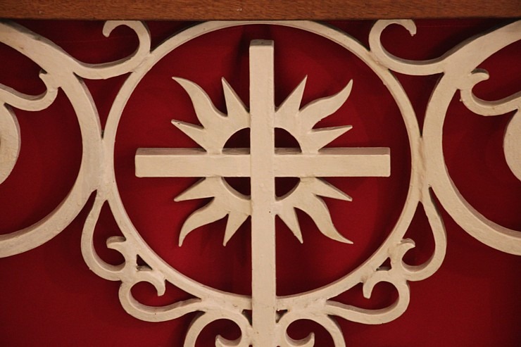 Katoļu kardināls Jānis Pujats kopā ar kristiešiem svin savu 95. dzimšanas dienu 381405