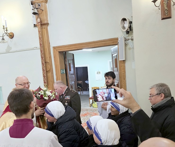 Katoļu kardināls Jānis Pujats kopā ar kristiešiem svin savu 95. dzimšanas dienu 381432