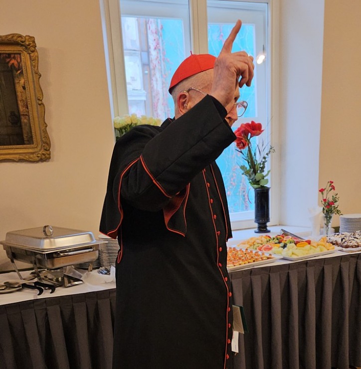 Katoļu kardināls Jānis Pujats kopā ar kristiešiem svin savu 95. dzimšanas dienu 381449