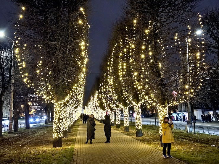 Gaismas festivāls «Staro Rīga 2025» uzrunā pilsētas viesus un rīdziniekus 381482