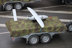 Skatām Latvijas proklamēšanas 107. gadadienai veltīto militāro parādi 19