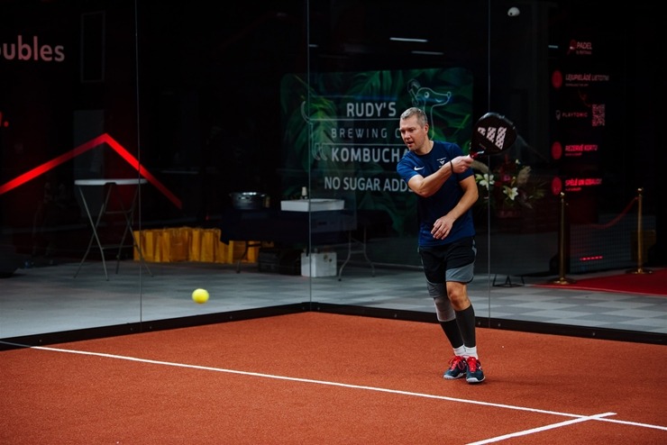 «MyFitness Sāga» sporta klubā atklāj trīs jaunus Padel kortus. Foto: MyFitness.lv 381678