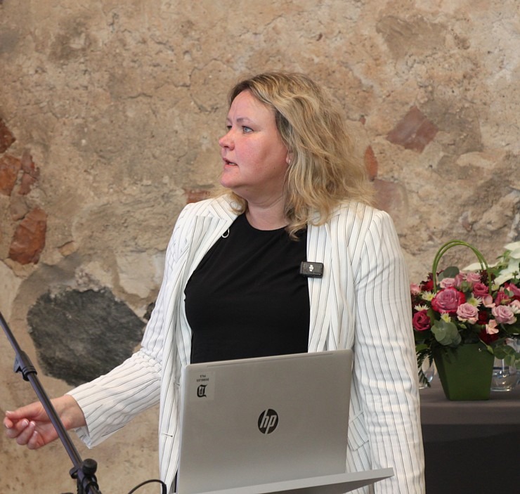 Zemgales Tūrisma asociācija satiekas Dobeles pilī un sveic gada labākos tūrisma objektus un uzņēmējus 381770