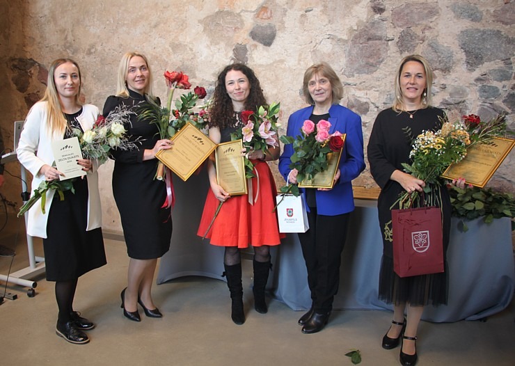 Zemgales Tūrisma asociācija satiekas Dobeles pilī un sveic gada labākos tūrisma objektus un uzņēmējus 381755