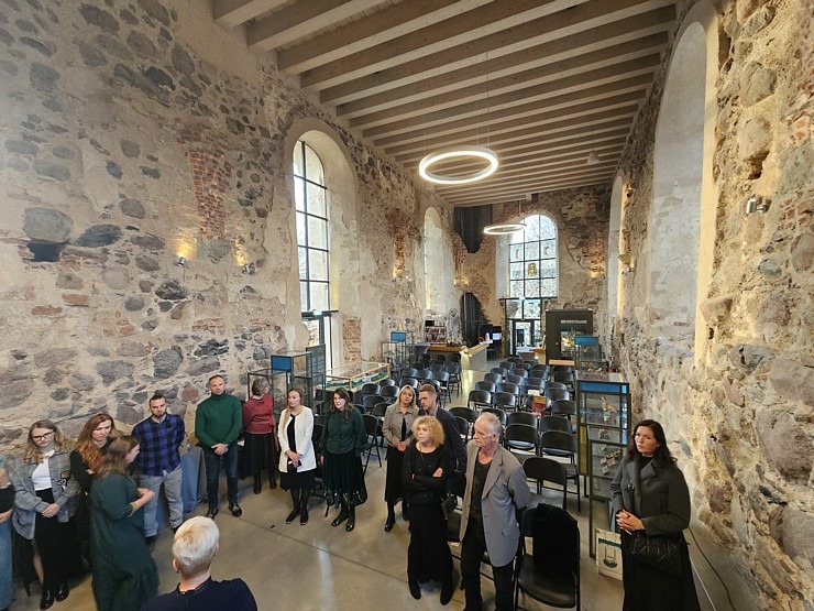 Zemgales Tūrisma asociācija satiekas Dobeles pilī un sveic gada labākos tūrisma objektus un uzņēmējus 381799