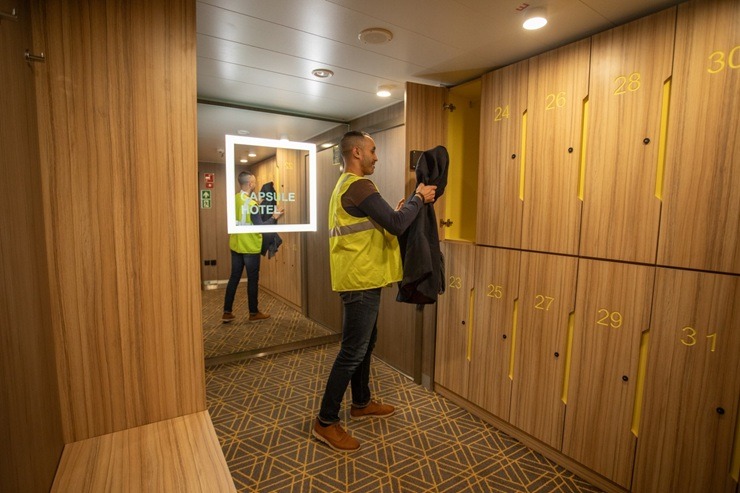 Kapsulu viesnīca tagad arī uz prāmja 381802