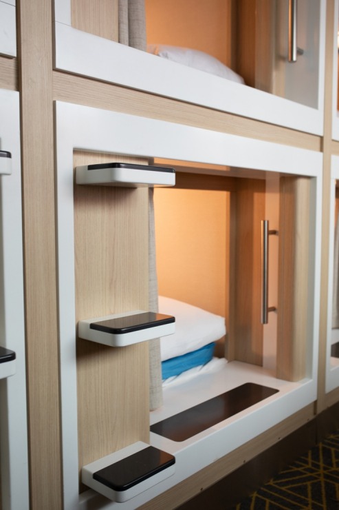 Kapsulu viesnīca tagad arī uz prāmja 381806