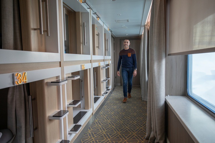 Kapsulu viesnīca tagad arī uz prāmja 381810