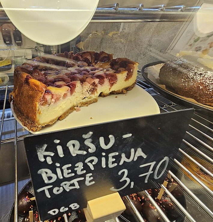 Iepazīstam šefpavāres Svetlanas Riškovas maizes un konditorejas izstrādājumu ceptuvi «ReMaize» Pierīgas Upesciemā 382004