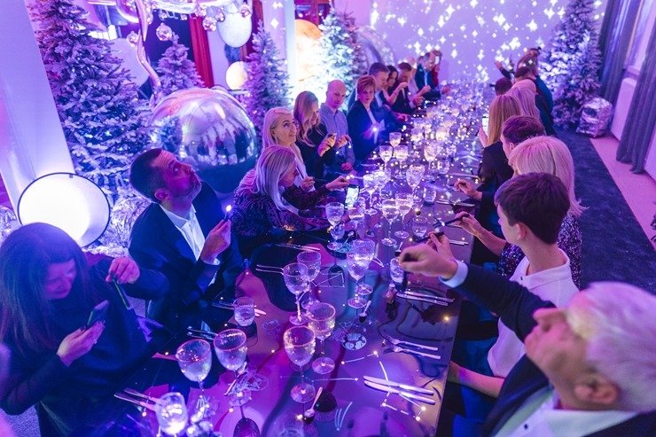 Liepājas «Bankhaus» - Kā Ziemassvētki izskatās no kosmosa? 382198