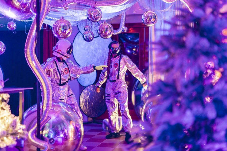 Liepājas «Bankhaus» - Kā Ziemassvētki izskatās no kosmosa? 382203