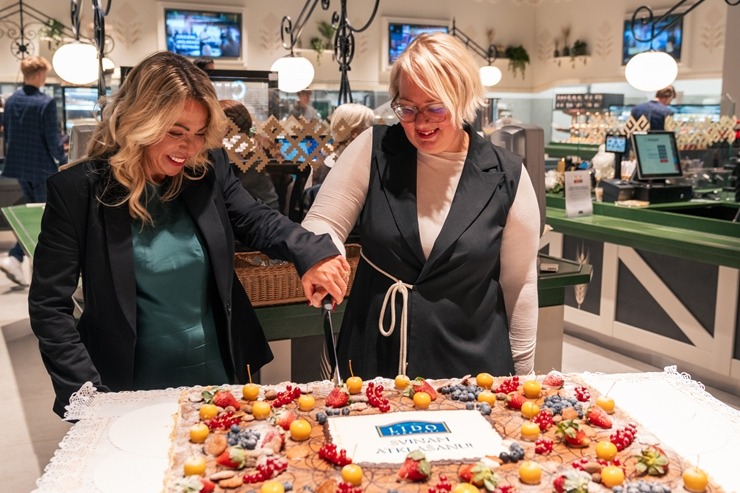 Atjaunotā LIDO restorāna atklāšanas pasākums tirdzniecības centrā «Domina Shopping». Foto: Ivars Ķezbers 382403
