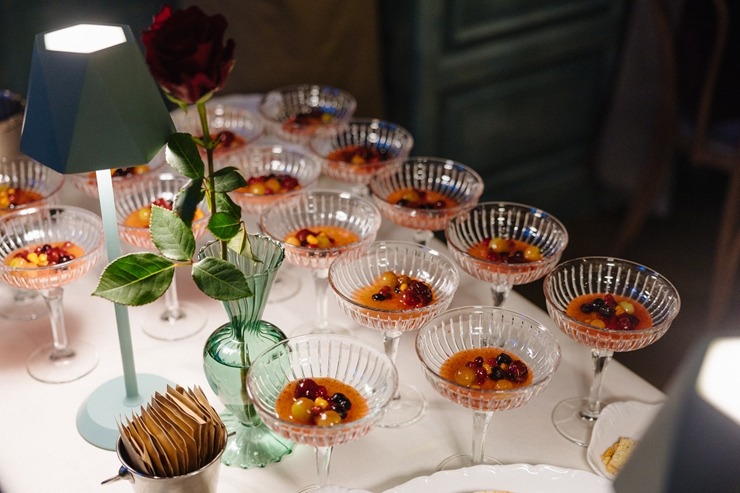 Rīgā atvēries latviešu mājas garšas restorāns «Mama Bistro Riga» mūsdienīgā versijā. Foto: mbistro.lv 382558