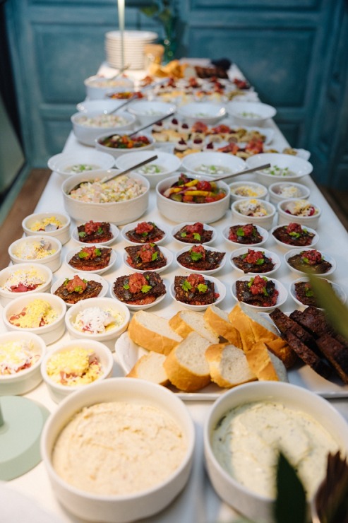 Rīgā atvēries latviešu mājas garšas restorāns «Mama Bistro Riga» mūsdienīgā versijā. Foto: mbistro.lv 382544