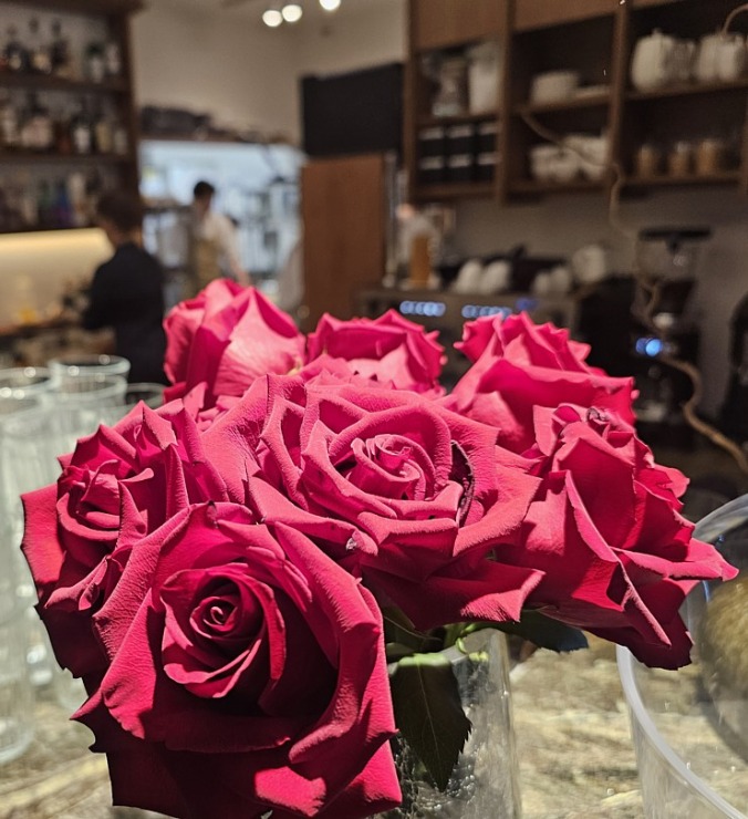 Uz Blaumaņa ielas Rīgā ir atvēries jauns restorāns «Mama Bistro Riga» 382676