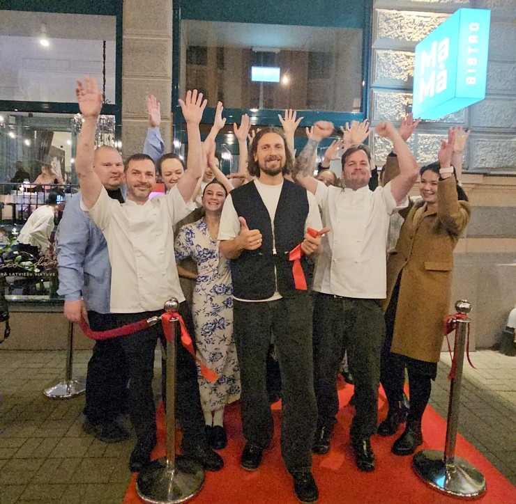 Uz Blaumaņa ielas Rīgā ir atvēries jauns restorāns «Mama Bistro Riga» 382646