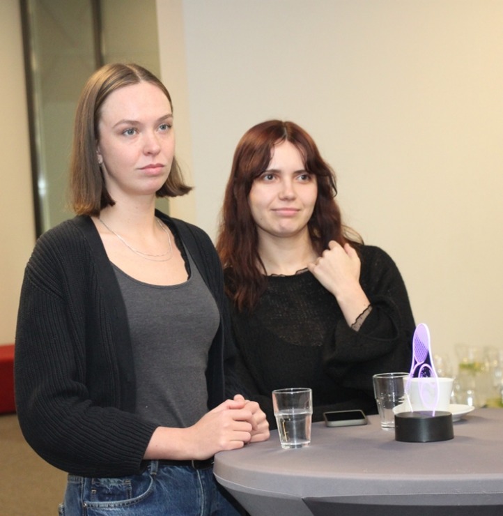 Lasītājiem jauna grāmata - «Atklāts» - godīgs un emocionāls tenisista Andrē Agassi dzīvesstāsts 383288