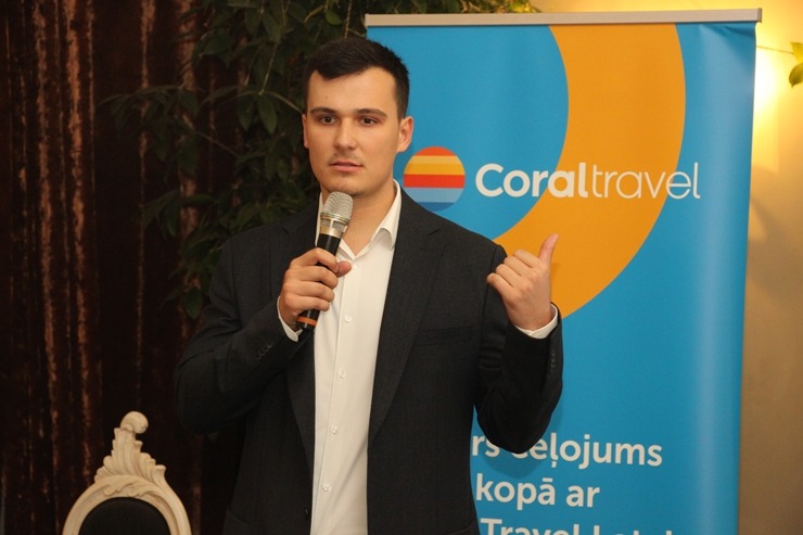 «Coral Travel» rīko Vecrīgas «Grand Palace Hotel Riga» vakariņas ar Latvijas tūrisma firmām, Turcijas viesnīcam «Regnum Carya» un «Regnum The Crown» 383495