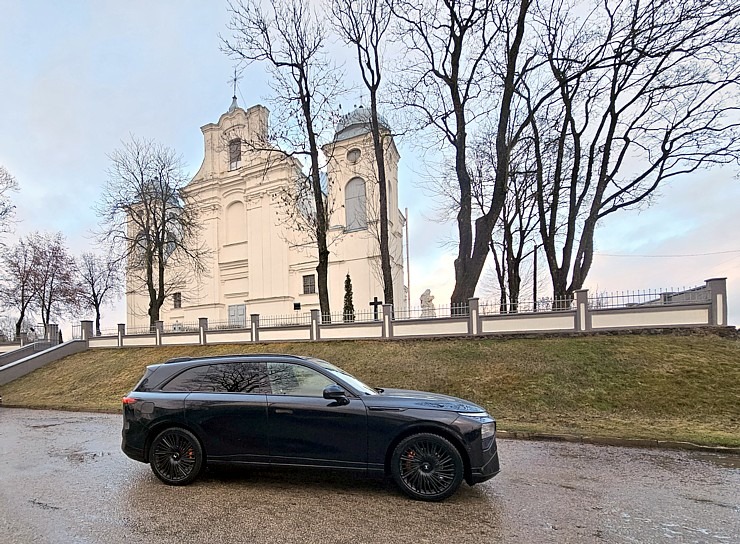 Sadarbībā ar «Autobrava» esam Latgales ceļos ar jaudīgo «Xpeng G9» 383737