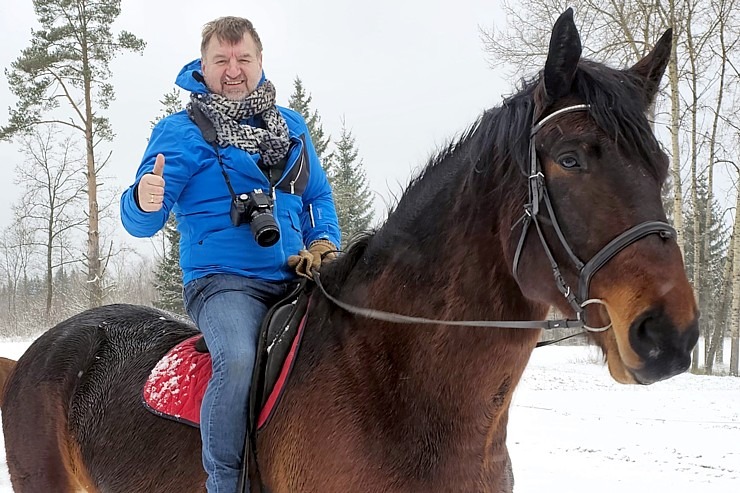 Travelnews.lv topošajā zirga gadā apmeklē zirgu sētu «Klajumi» Krāslavas novadā 384050