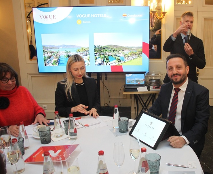 «Coral Travel» rīko Turcijas «Roadshow 2026» Latvijas tūrisma firmām «Grand Palace Hotel» 384246