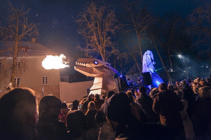 Viļņas gaismas festivāls izceļ pilsētas ziemas pievilcību 384895