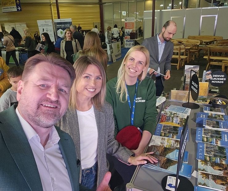 Tūrisma profesionāļi no Latvijas, Lietuvas un Igaunijas aktīvi ņem dalību tūrisma izstādē «Balltour 2026» 385264