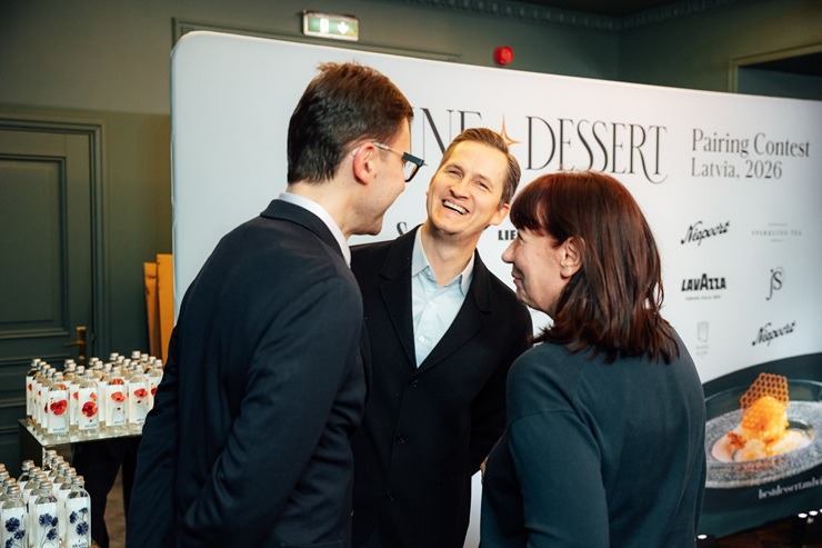 Kad vīnam jāsader ar desertu 387261