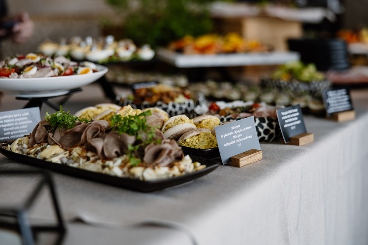 Daži fotomirkļi no Jūrmalas restorāna «36.line Grill Restaurant» jaunā koncepta «After-work brunch» ēdienkartes. Foto:  Inga Bitere 387503