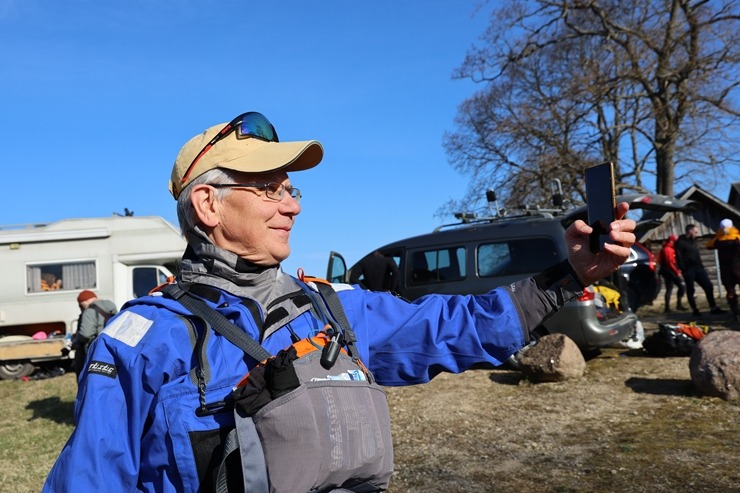 Latvijas airēšanas maratonu čempionāta posms uz Maltas upes Rēzeknes novadā piesaista kuplu sportisku skaitu. Foto: Estravel Latvia 389638