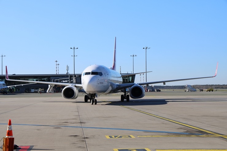Lidsabiedrība «Turkish Airlines» kopā ar pasažieriem atzīmē 20 gadus Rīgas lidostā 390334