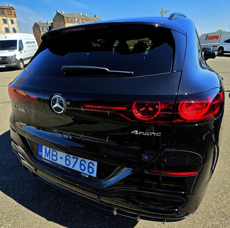 Mercedes-Benz prezentē uz Latvijas ceļiem jaunās paaudzes GLC, GLB un CLA 390351