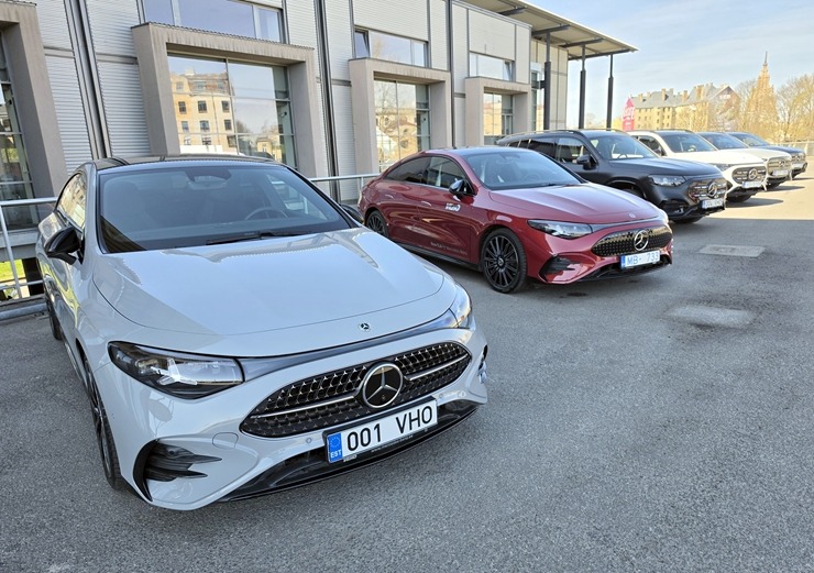 Mercedes-Benz prezentē uz Latvijas ceļiem jaunās paaudzes GLC, GLB un CLA 390339