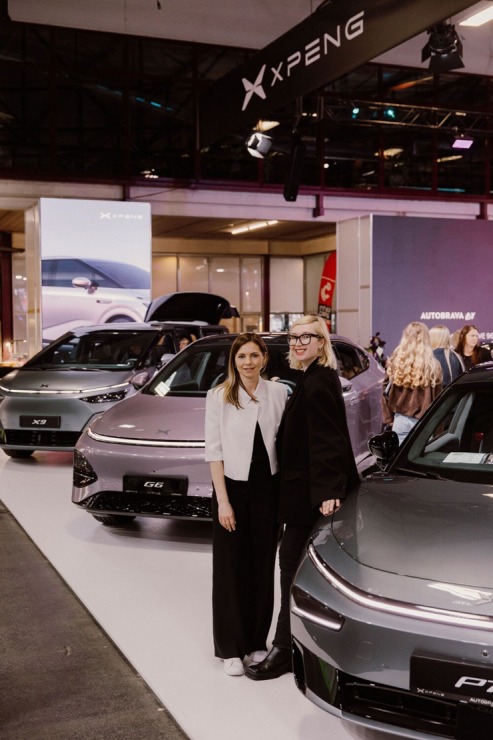 Autoizstādē Ķīpsalā prezentē «XPENG P7+» un MG jaunos modeļus 390573