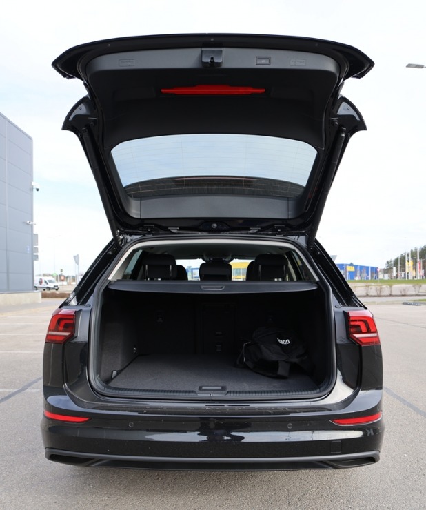 Sadarbībā ar auto nomu «SIXT Latvija» apceļojam Skrīverus - VW Golf Variant no 24 eiro dienā 390842