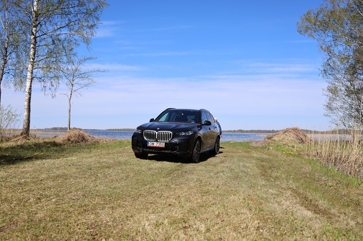 Sadarbībā ar auto nomu «SIXT Latvija» apceļojam svētku Latviju - BMW X5 no 60 eiro dienā 391000